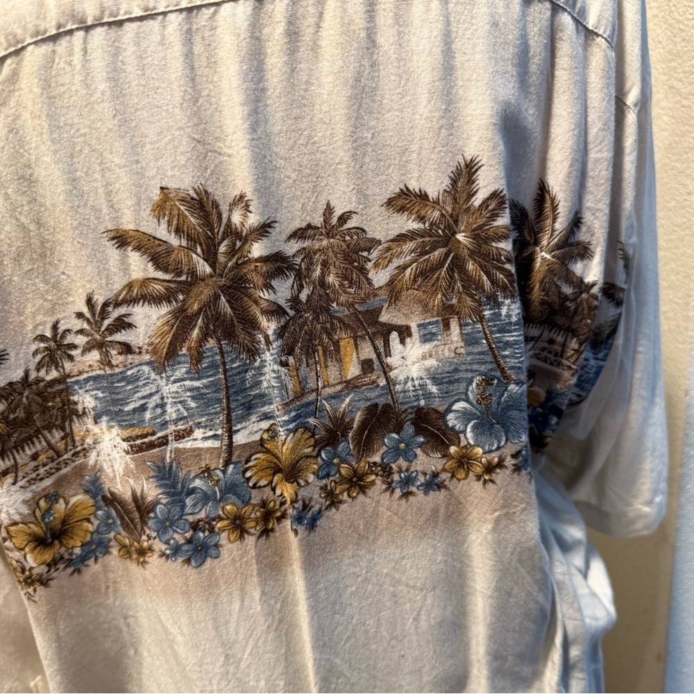 Tropical Print Button-Up Shirt - Picture 3 of 5